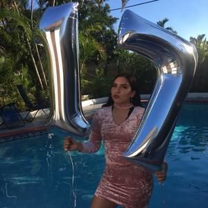 Meet your Posher, Jacqueline